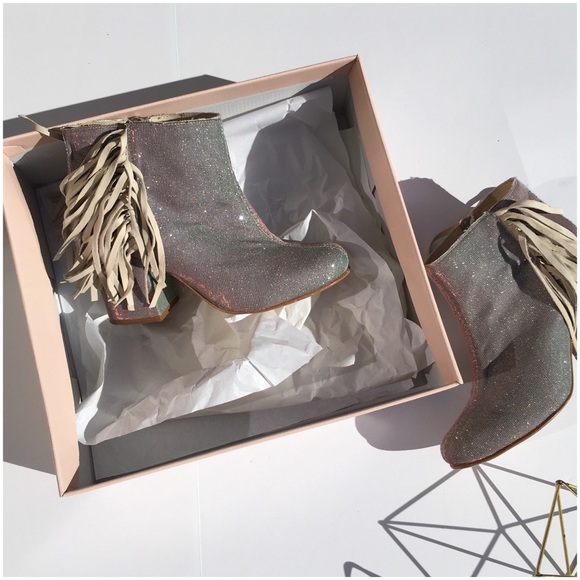 Anthropologie | Ouigal Amanda Leather Fringe Bootie - Picture 7 of 11